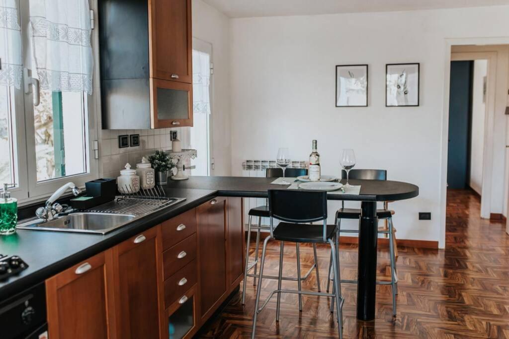 Vila La Vivagna - Casa Vista Mare Tra Gli Ulivi Leivi Exteriér fotografie