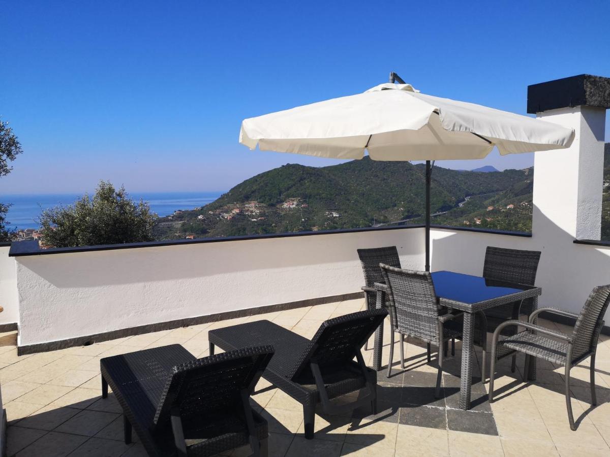 Vila La Vivagna - Casa Vista Mare Tra Gli Ulivi Leivi Exteriér fotografie