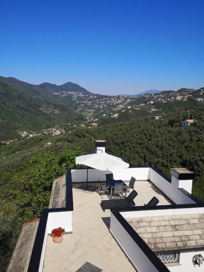 Vila La Vivagna - Casa Vista Mare Tra Gli Ulivi Leivi Exteriér fotografie