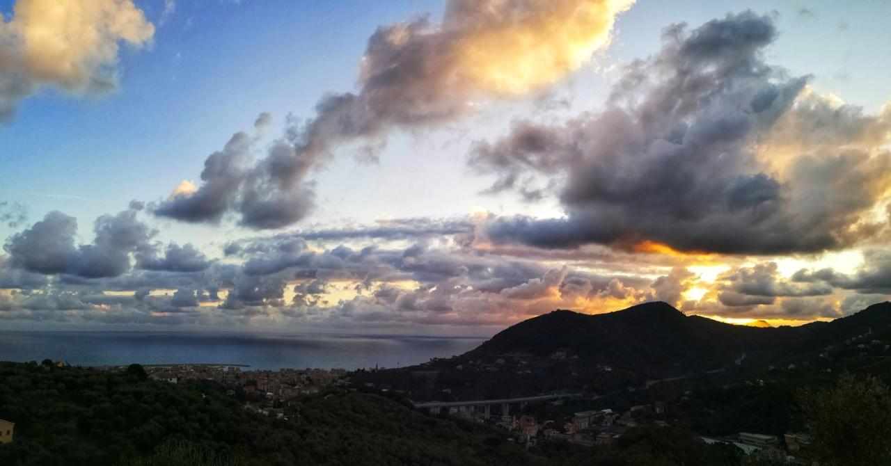 Vila La Vivagna - Casa Vista Mare Tra Gli Ulivi Leivi Exteriér fotografie